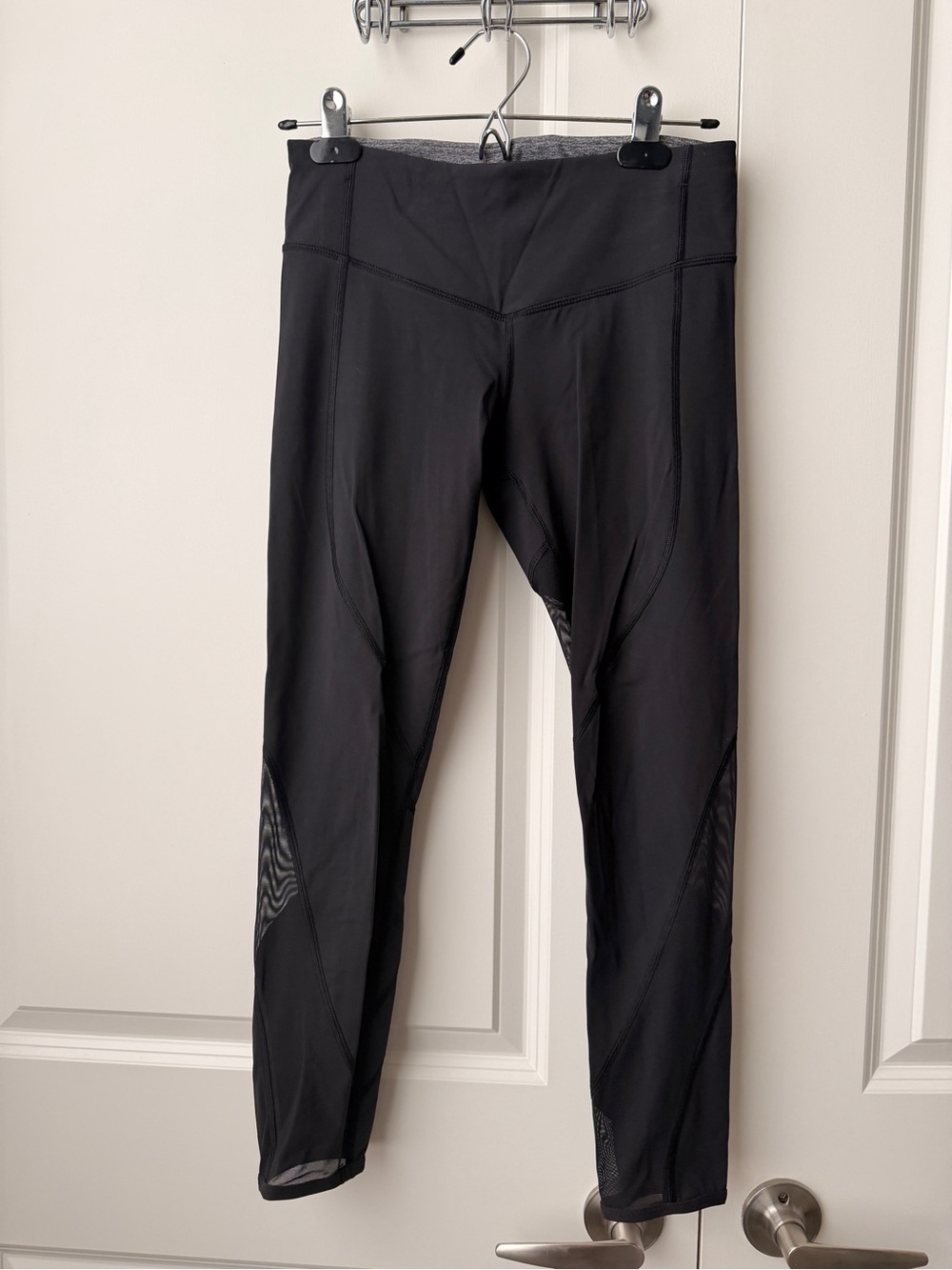 Lululemon legging size 4